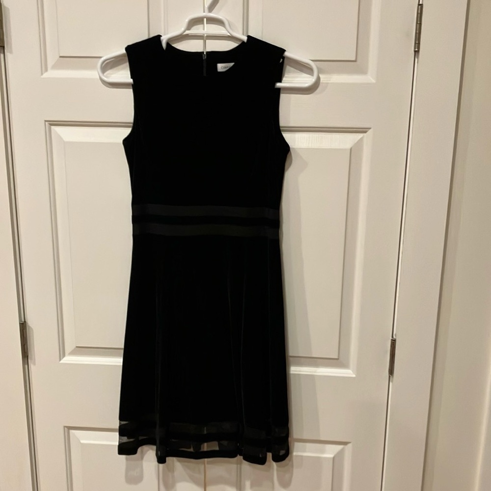 🖤Elegant Calvin Klein Black Velvet Sleeveless Dress🖤